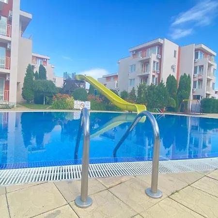 Bratanov Sunny * Sunny Beach